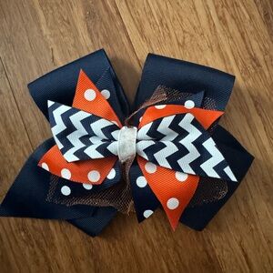 🛍️Handmade School Spirit Navy and Orange Chevron Bow